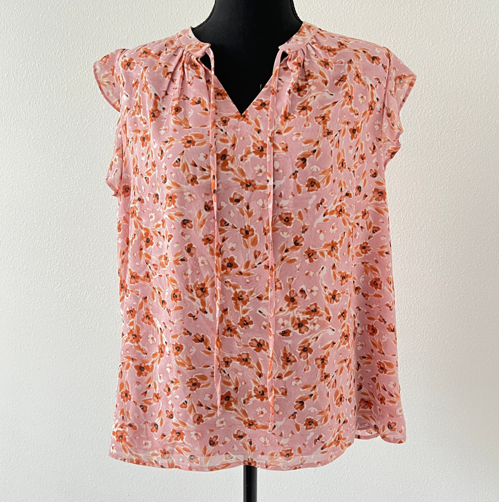 Les Serein Top Womens Petite Large Floral Pink